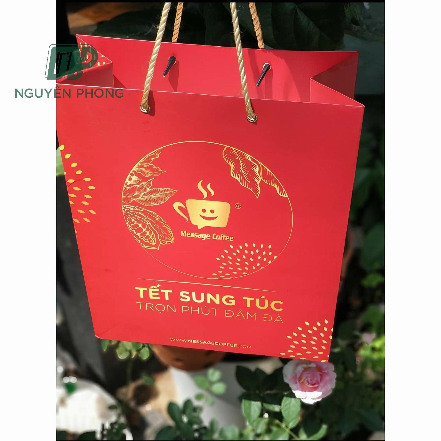 in túi giấy đựng quà tết