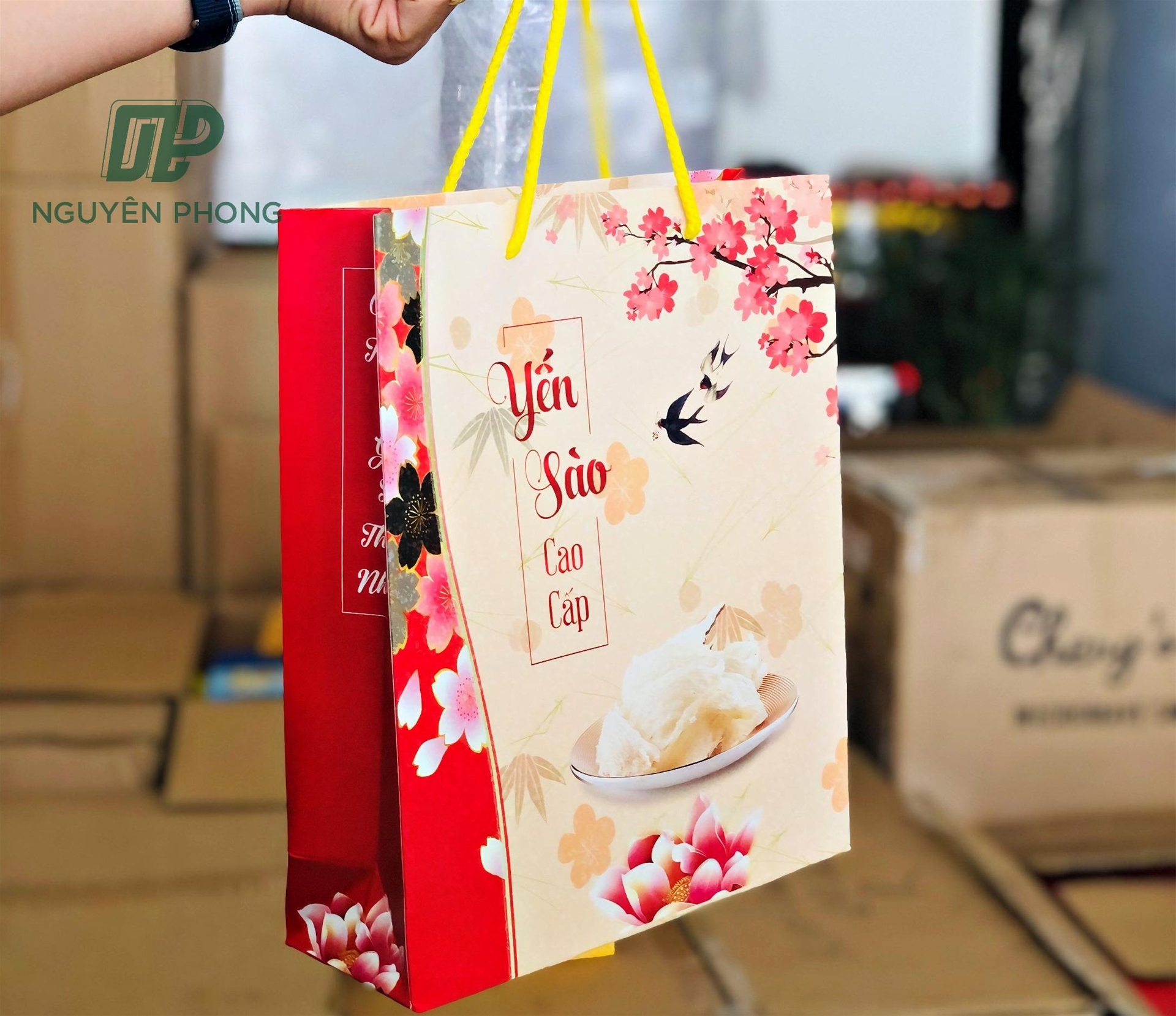 in túi giấy đựng yến sào