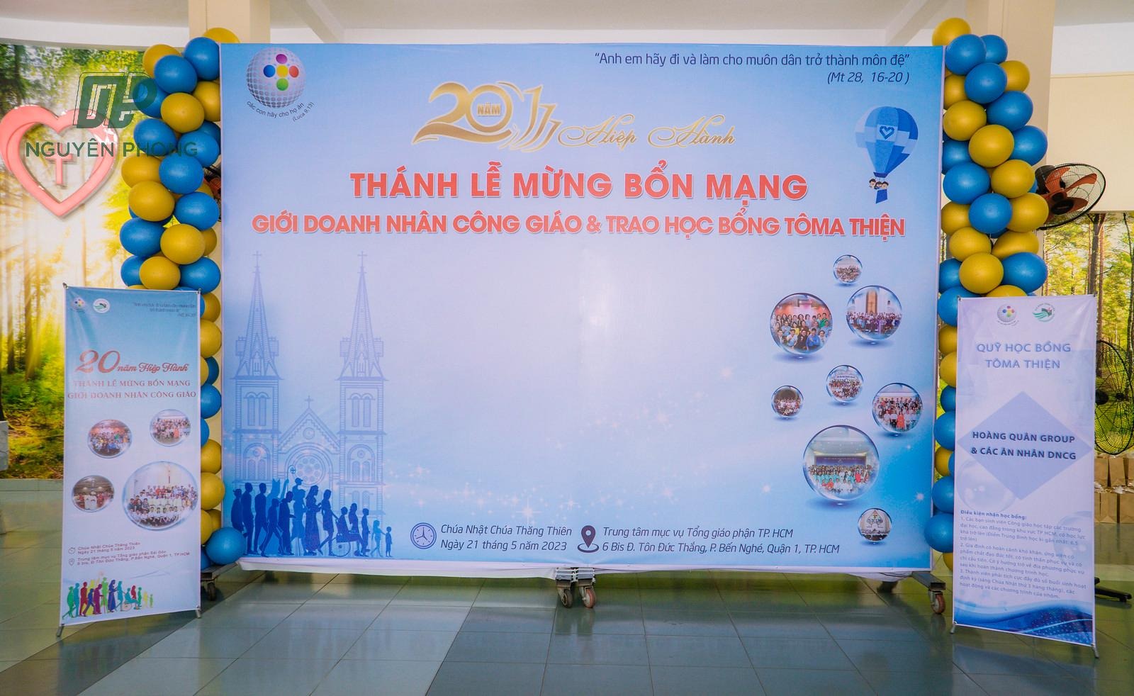 kích thước backdrop